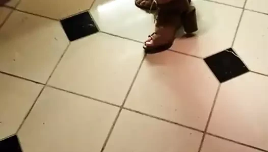 Kalın peynirli kek fabrikası uylukları