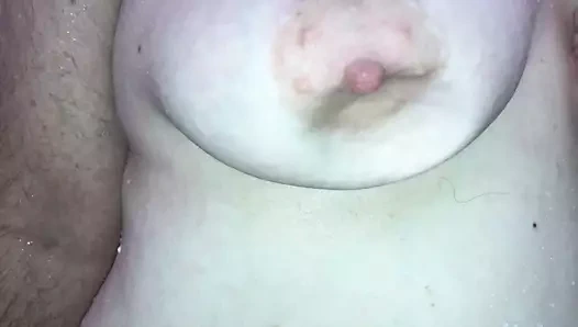 Duş yaprağı üfleyici.