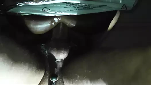 Sik beni aptal sexdoll - aşağıdan görünüm