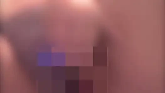 Sansürlü iri güzel kadın beta kaybedenler için fışkırtarak orgazm oluyor