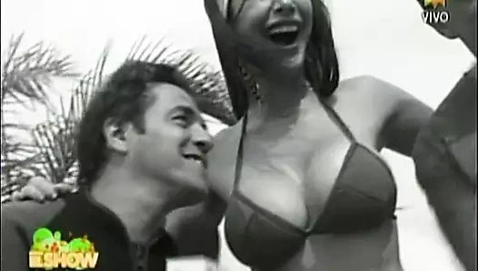 Andrea Rincon en Este es el Show 15-01-10