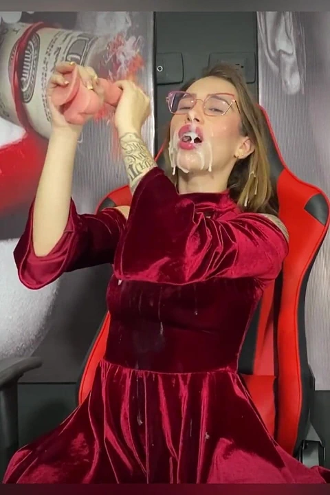 JOI Hardcore Derin Oral Seks, Yumruklama Ve Mastürbasyon - Kattyblake