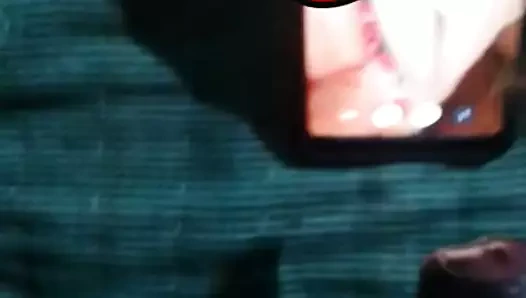 Görüntülü görüşme seksi