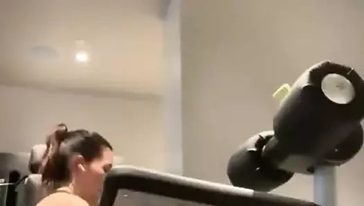 Ben güçlendikçe, siz beta kaltaklar zayıflarsınız!