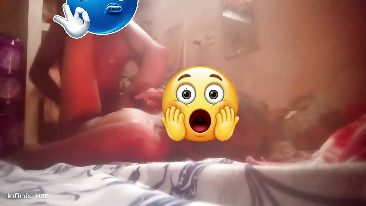Mutfak odasında çift