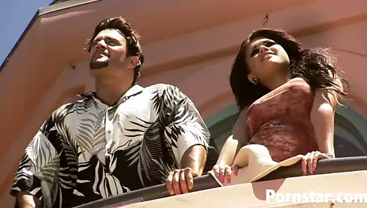 Sıcak eva angelina gets kedi yaladı ve becerdin