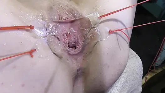 Uzak Yayılmış Vajina Yakın Çekimde Lambayla 1000watt