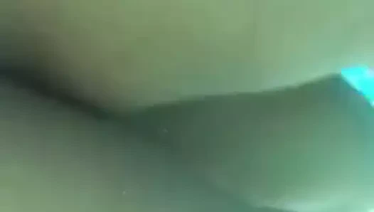 su altında harika oral seks