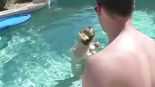 Nicole Paradise kötü bir kız