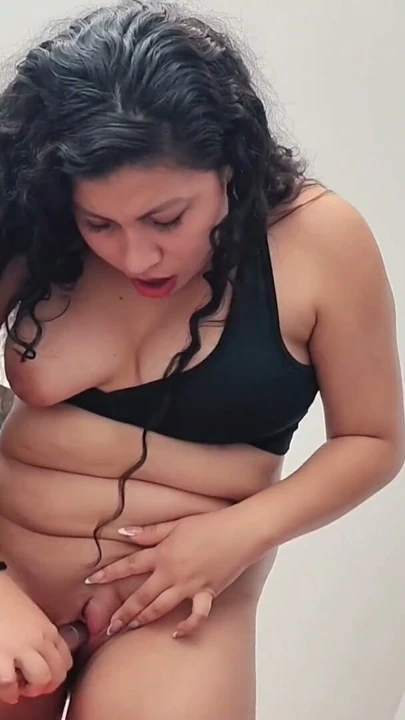 MUTFAKTA SERT SEKS - MENÜ KALIN CREAMPIE BÖLÜM. 1 | Klip 2