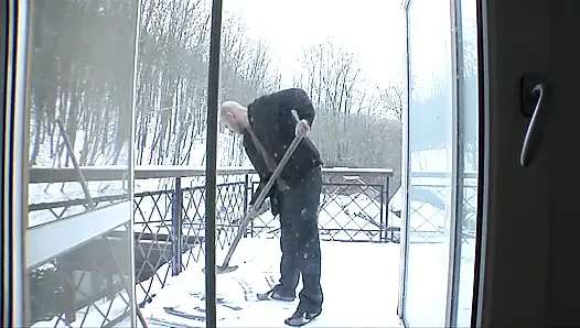Üvey babamın arkadaş sahnesi 2 azgın sürtüğün yarağa ihtiyacı var