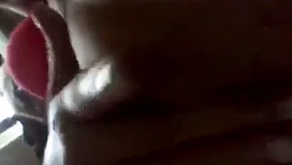 Dik milf parmak kendini