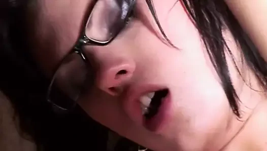 Müthiş hareketleri kesinlikle seni mutlu edecek