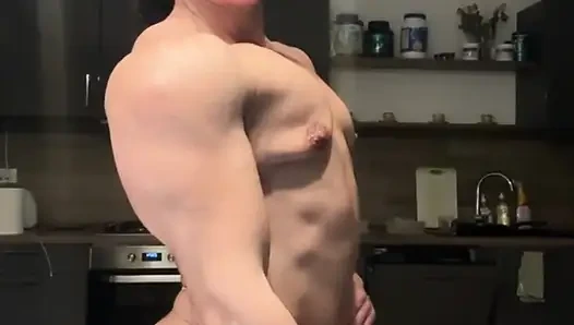 Zenci memeli tek başına ateşli bir şekilde korunmasızlığı avlıyor