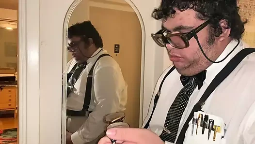 Gerçek haliyle kendine hayran olan inek.