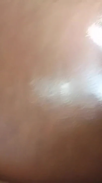 YENI PEMBE DILDOM ONUN IÇIN ÇOK BÜYÜK. AMA YINE DE ONU ÇOK SEKSI İNLETIYOR | Klip 1