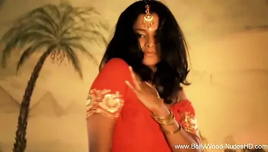 Şarkı bu gece kalbinde