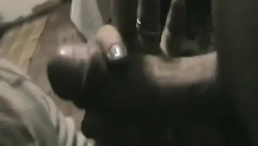 Tombul sarışın orta yaşlı seksi sürtük o yarağı çok sert emiyor