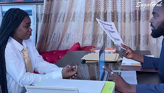 Patronum iş teklifi yüzünden ofisinde amımı sikiyor