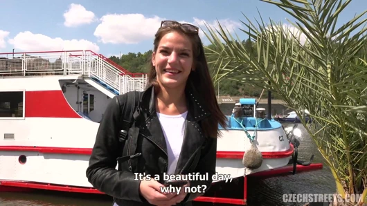 Çek sokakları - şimdiye kadarki en ürperen kız