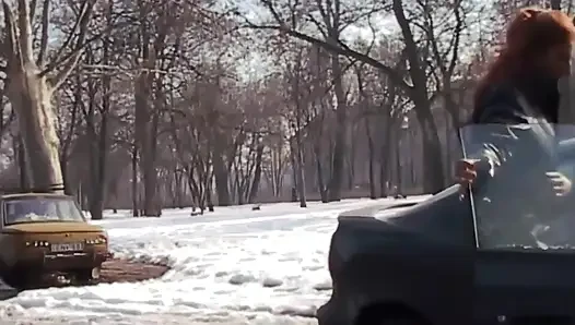 Bu Genç Orospu Sokakta Mastürbasyon Yapıyor, Sonra Evde Sevişiyor