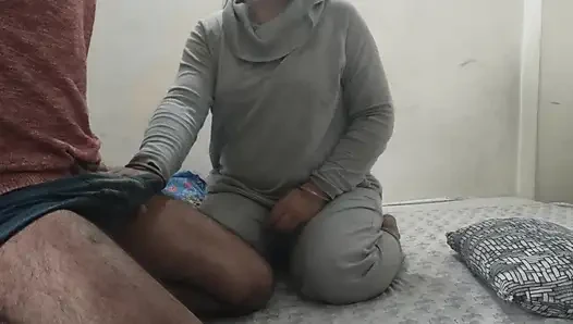 Yenge ve kocası ön ayakla.