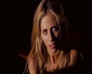 Sarah michelle gellar Mastürbasyon sahneler