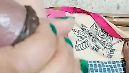 Ateşli hemşirenin sperminin bir örneğine ihtiyacı var!!