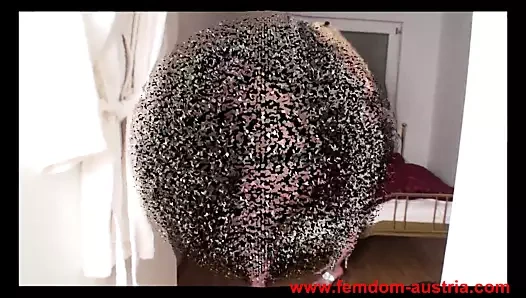 Tuhaf bayan jessica ev temizlikçisi bobby'yi eğitiyor