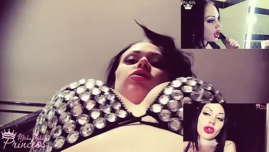 Seksi büyük pembe dudaklarımı hayal edelim