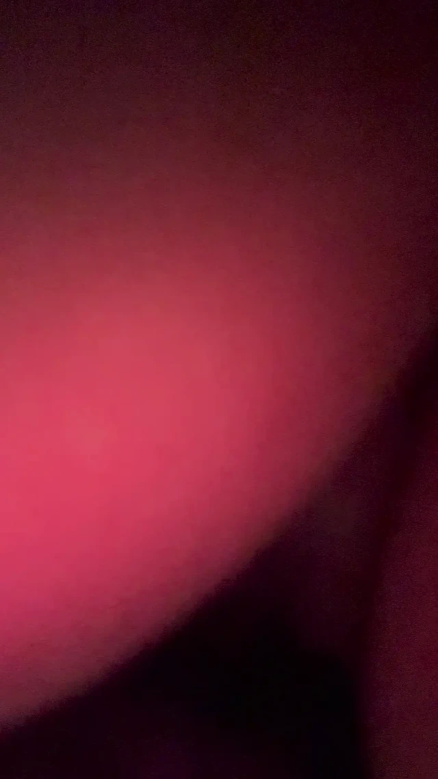 Hintli kısa kızla ilk seks