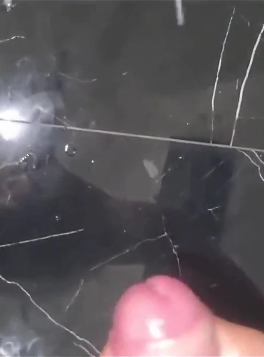 Büyük yarak yakın çekim