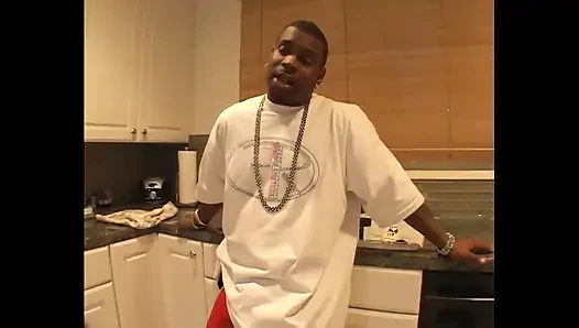 Lexi bardot: dev siyah yarakla orgazm