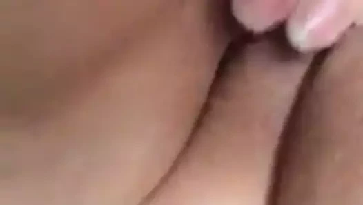 O biraz yalnız zaman alır