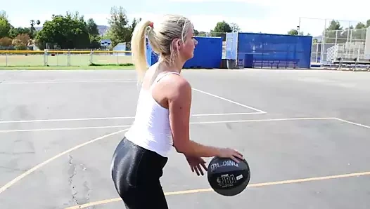 Kara panter ve bebeğim.. kirli ırklararası sıcak oyunlar