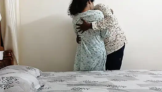 SECRETLY CAUGHT ROMANCE WITH MY GIRLFRIEND IN OYO ROOM