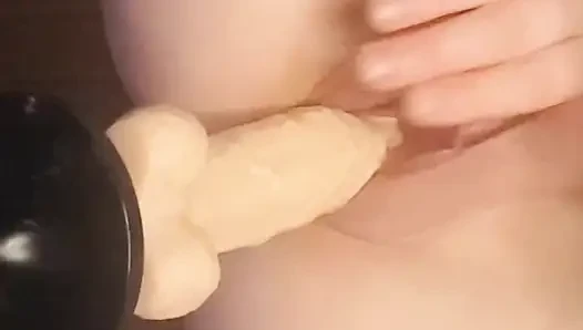 Makinemle yakın amcık ve göt sikişi