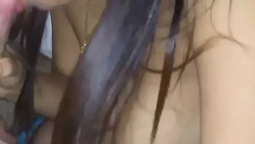 New York, Amerika Birleşik Devletleri'nden büyük sarkık memeli 18 yaşındaki esmer, üvey kardeşinin büyük aletini sikiyor