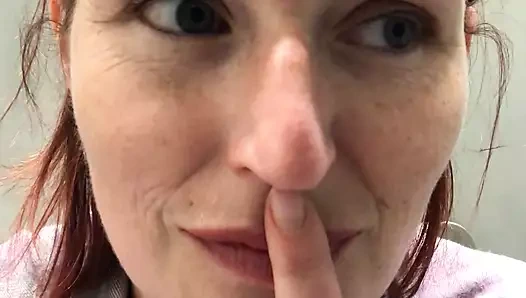 Tanrı gibi ssbhm amcamı0therfucker'ı görerek bir seksten eve dönüş yolunda havaalanında pov işemek