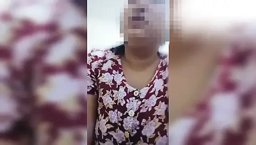 Hamile evli kadın sakso çekiyor