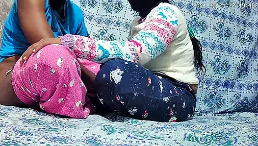 Genç oğlan otel odasında yaşlı kadınla seks yapıyor