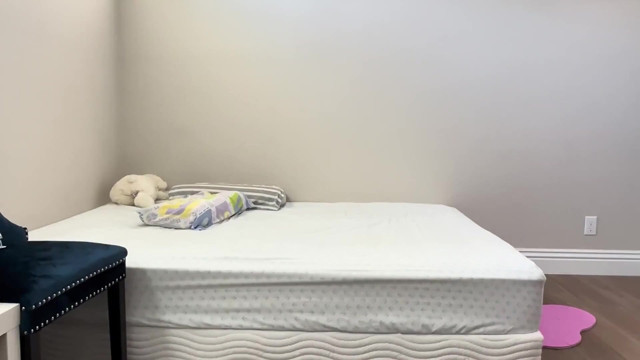 Fuck Horny Chinese Slut in the Mouth and Eat Her Pussy with Butt Plug in Her Ass