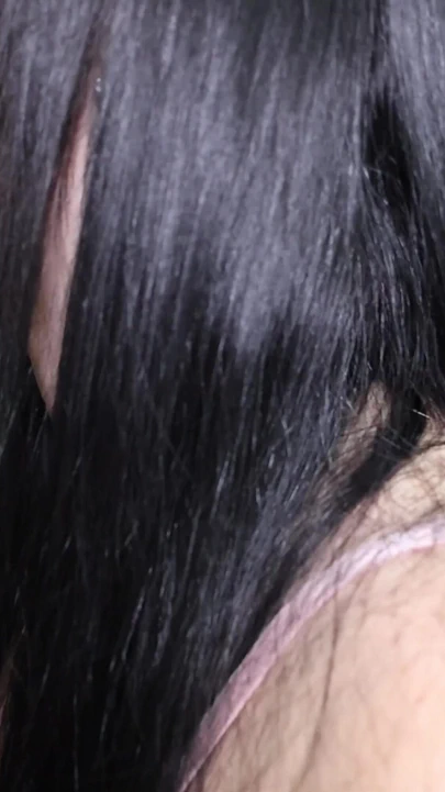 Yüzüm ıslak gırtlağına kadar alıyor ve sonunda sütle kaplanıyor. | Klip 3