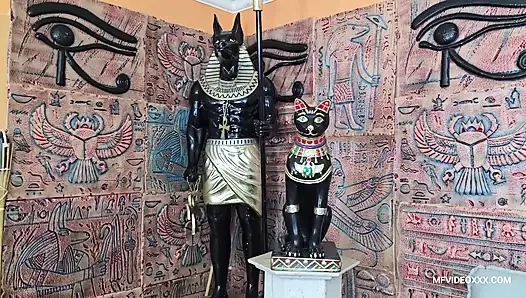 Kleopatra'nın muhteşem osuruk götü