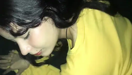 Latin üvey kız kardeş bana sulu amcığını veriyor