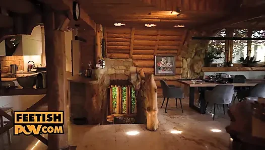Bakış açısı - Lili Charmelle ile ayakla muamele ve sikişme zevki
