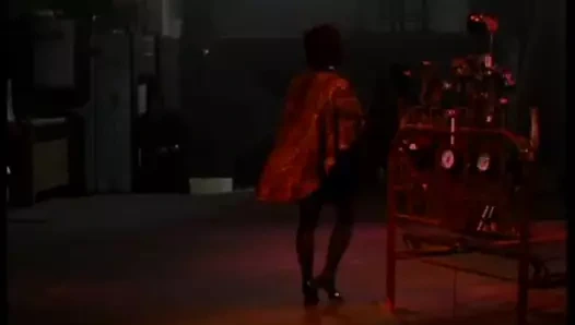 Jennifer tilki bacaklar