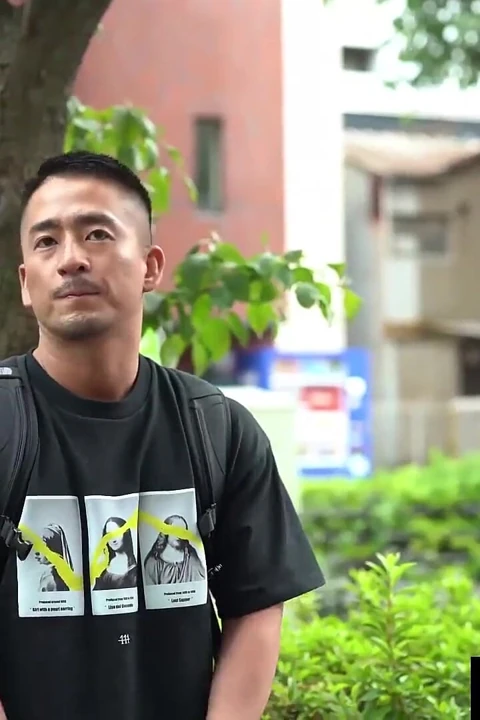 Hung Hiroya prezervatifsiz seans öncesi ko yarağını yalıyor