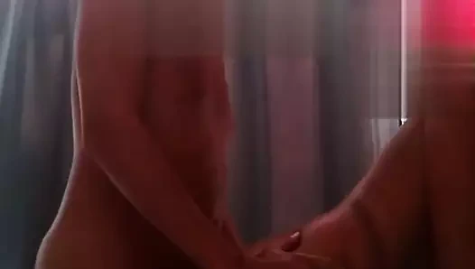 Toyboy sert anal kahrolası bir çok sıcak milf