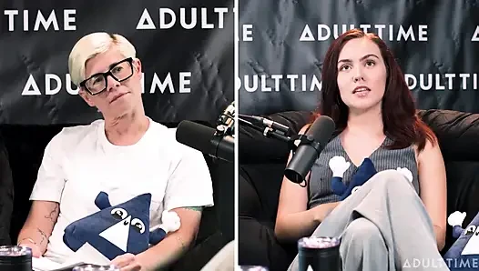 Freya Parker orta yaşlı seksi kadının alnında dövmeli istiyor! Bunu tercih eder misiniz, yetişkin zamanı podcast'i